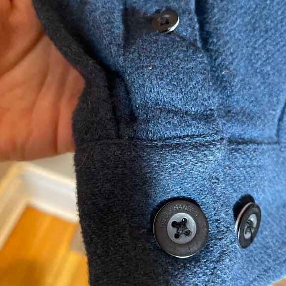 Helly Hansen Shirt – Great for Tough Weather! - Picture 5 of 10